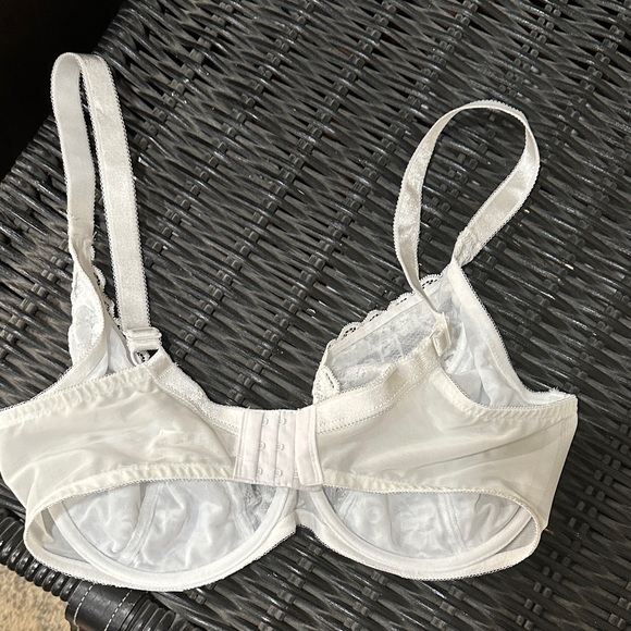 Pour Moi Elegant White Lace Bra - Picture 4 of 6